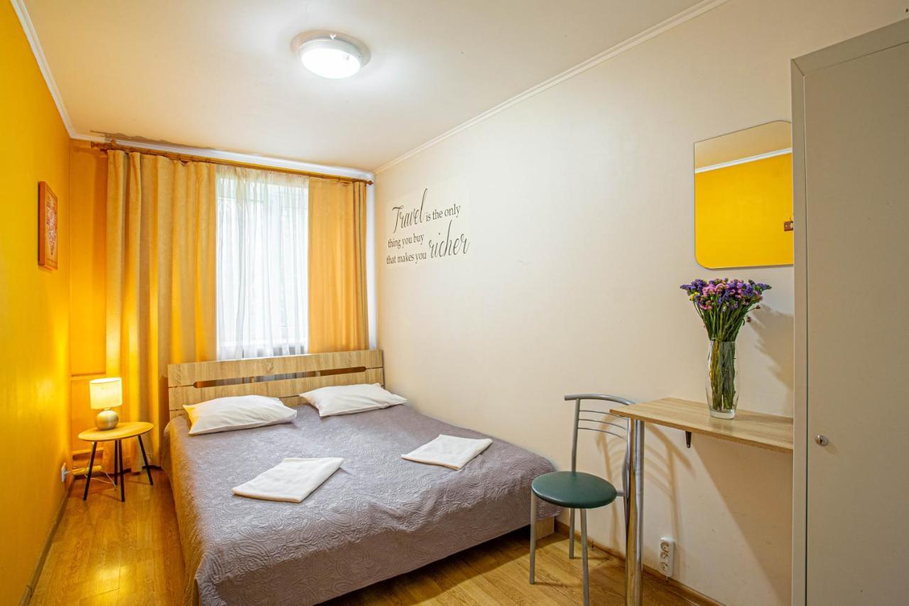 Gar'Is Hostel Kiev Ngoại thất bức ảnh