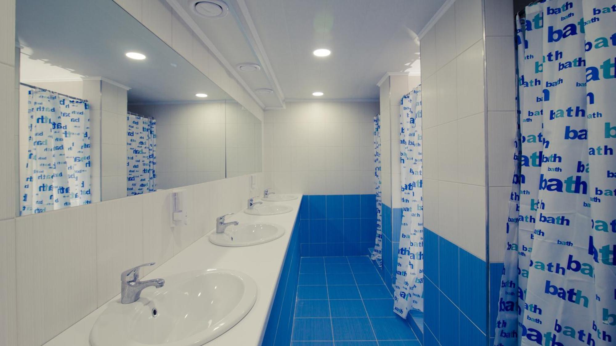 Gar'Is Hostel Kiev Phòng bức ảnh