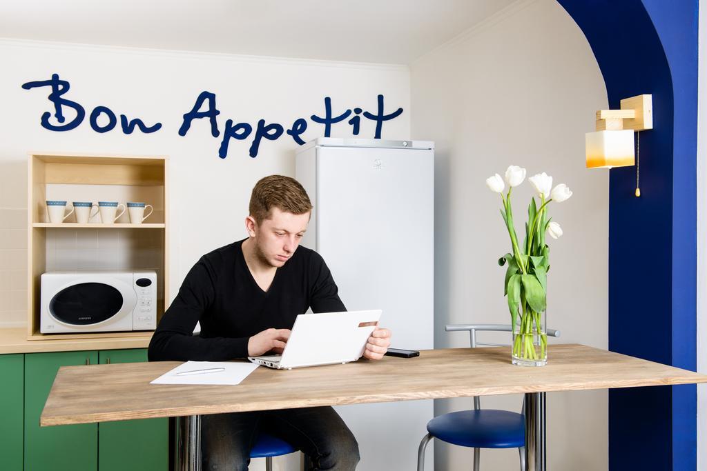 Gar'Is Hostel Kiev Ngoại thất bức ảnh